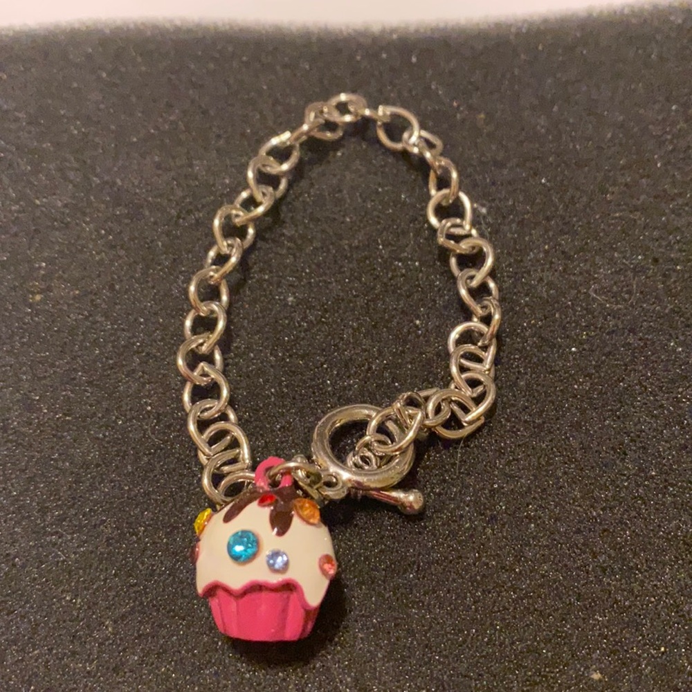 Cupcake Bracelet unbranded